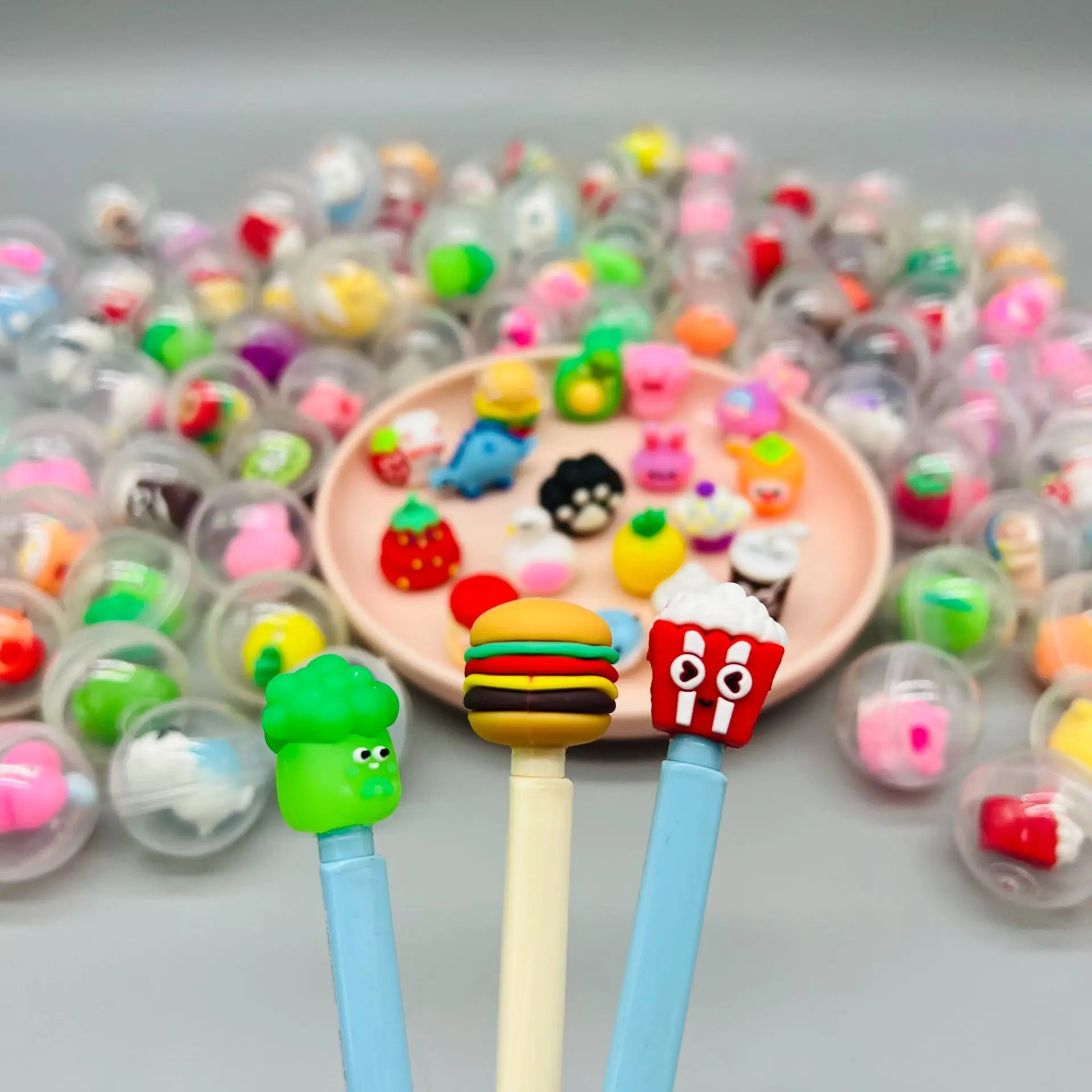 透明ツイストエッグミニ爪マシンおもちゃアクセサリーかわいい動 - Claw Crane Machine のレビューと価格